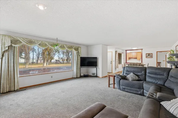 $400,000 | 16 West Douglas Street, Harrington, WA 99134