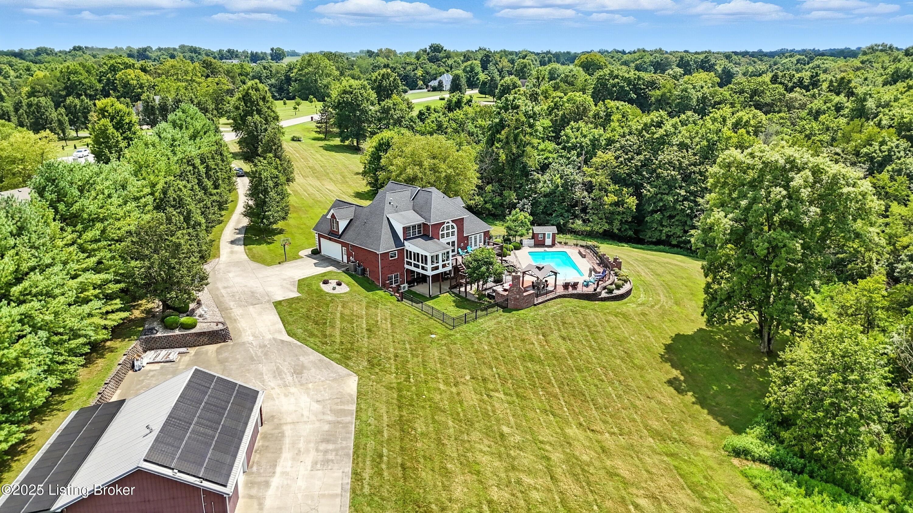 118 Flint Ridge Road Shelbyville, KY 40065 - Photo 69 of 79 118flintridge_louisvillerealestatemedia_