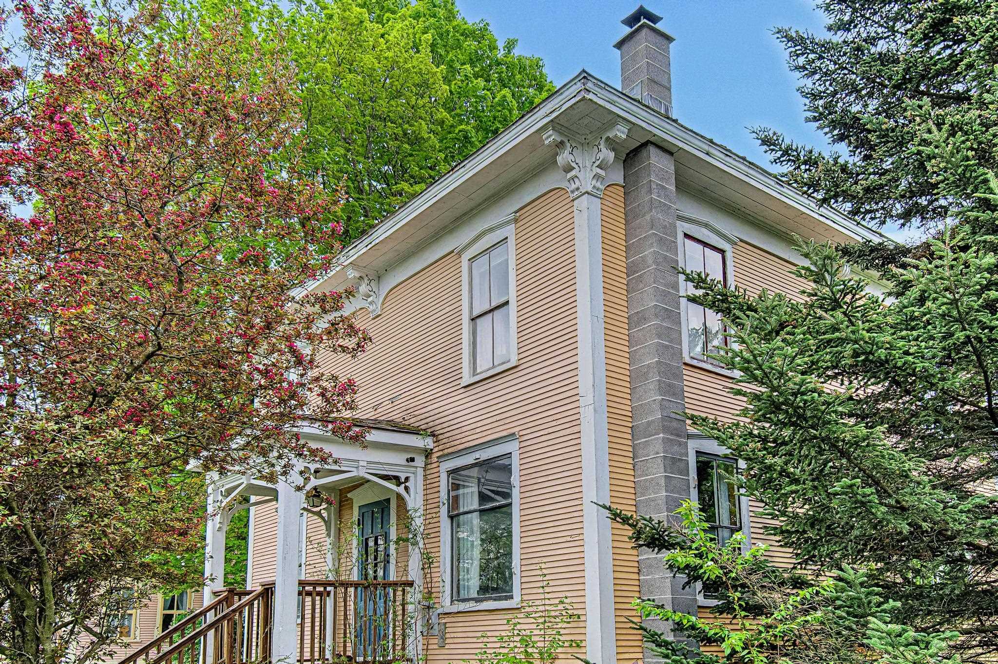 498 Montgomery Road Berkshire, VT 05447 - Photo 38 of 54