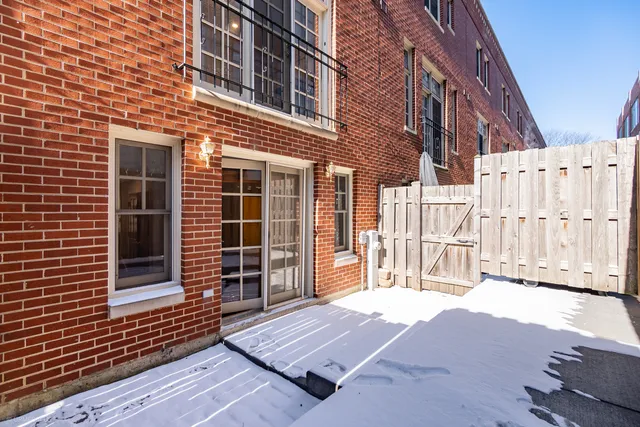 $820,000 | 1410 West Wrightwood Avenue, Unit E, Chicago, IL 60614