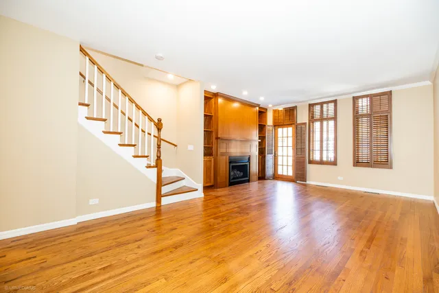 $820,000 | 1410 West Wrightwood Avenue, Unit E, Chicago, IL 60614