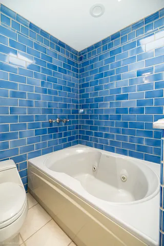 $820,000 | 1410 West Wrightwood Avenue, Unit E, Chicago, IL 60614