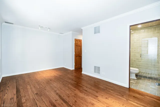 $820,000 | 1410 West Wrightwood Avenue, Unit E, Chicago, IL 60614