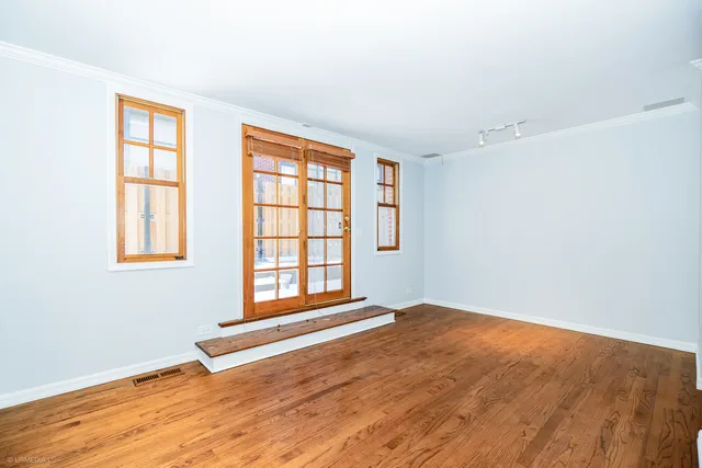 $820,000 | 1410 West Wrightwood Avenue, Unit E, Chicago, IL 60614