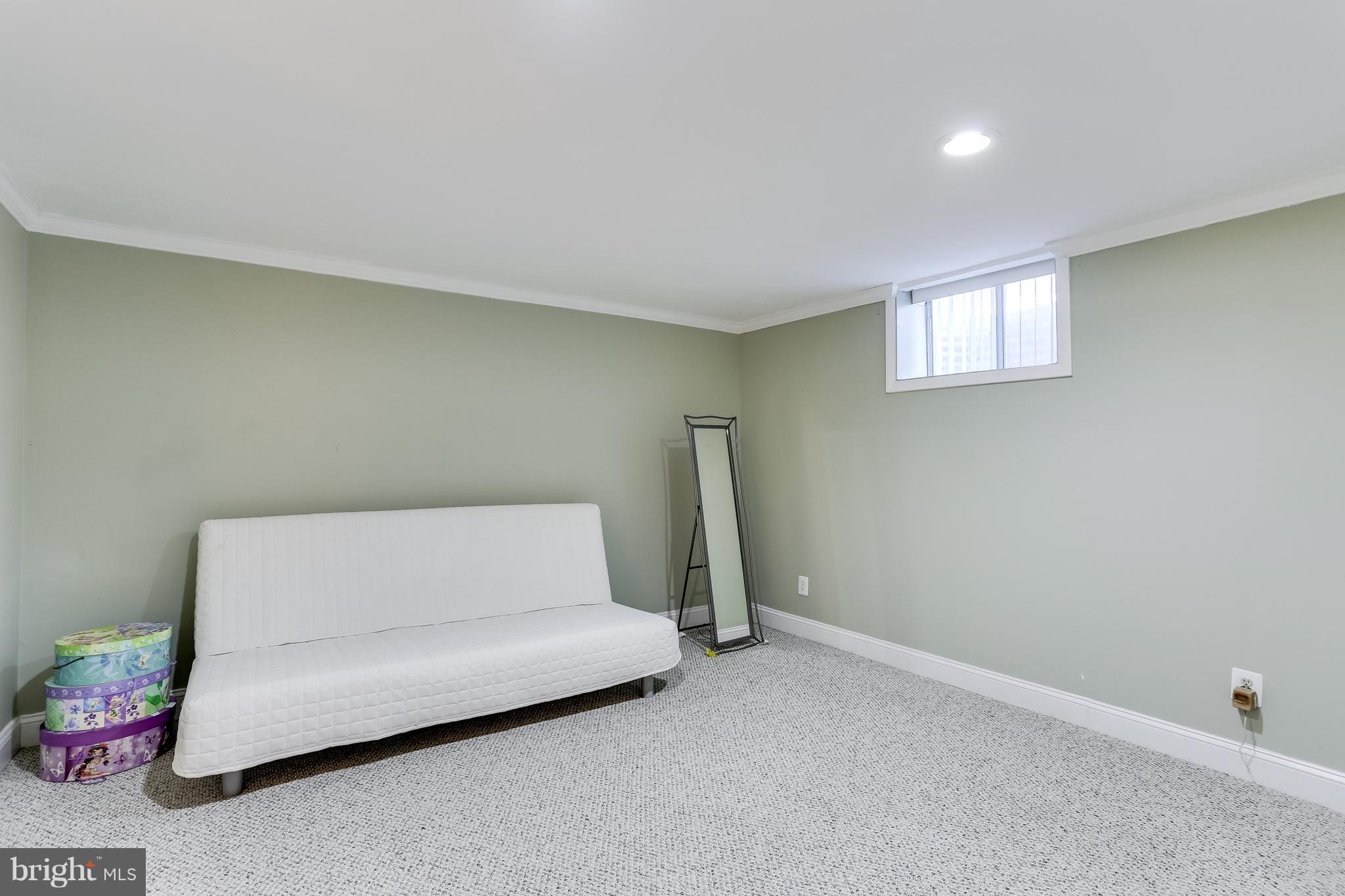9129 Centerway Road Gaithersburg, MD 20879 - Photo 21 of 37