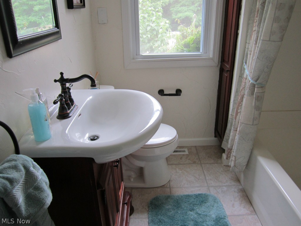 295 South Ridge Road East Geneva, OH 44041 - Photo 23 of 25 Gallery Image 23