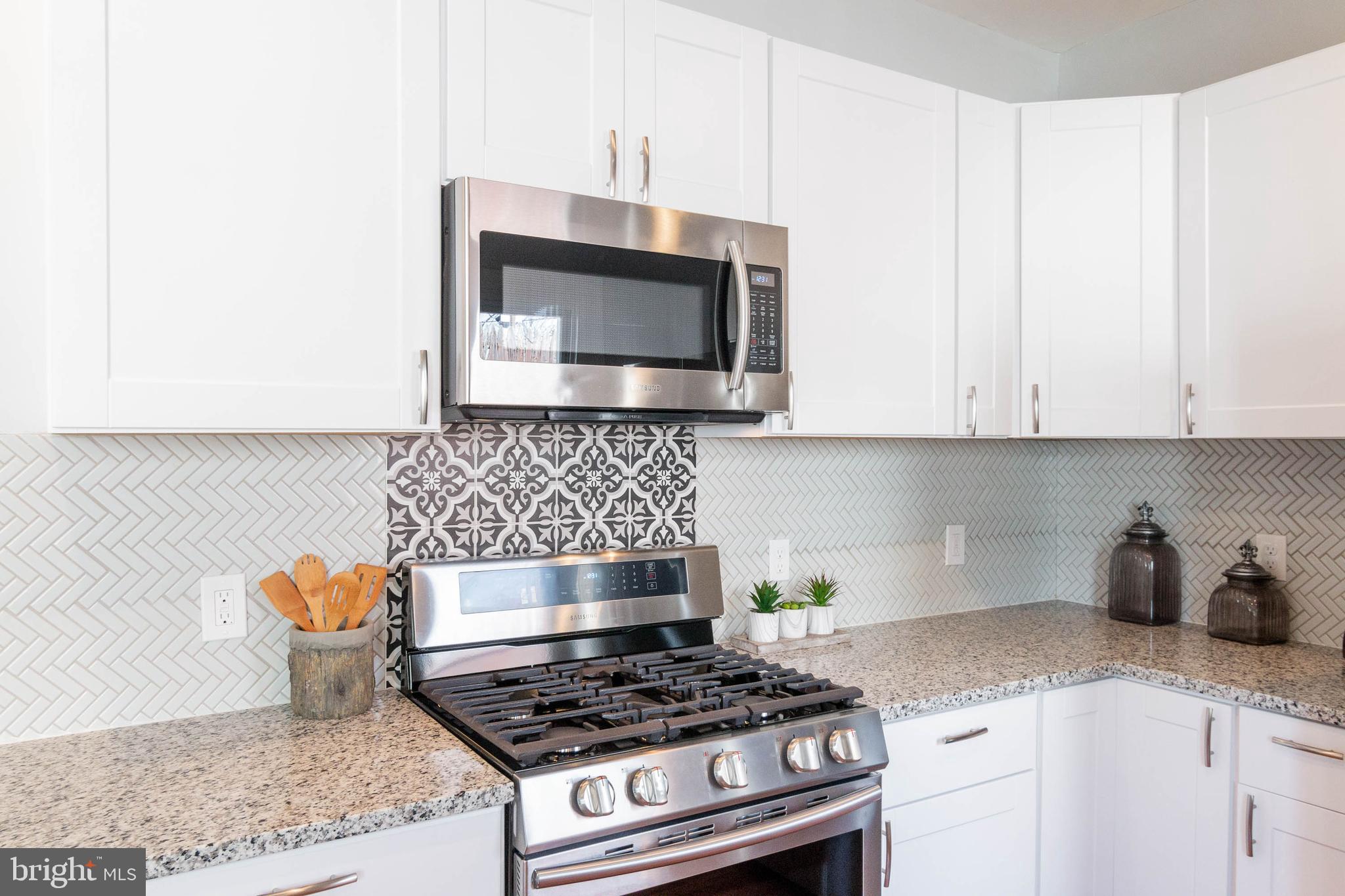 5608 Tramore Road Baltimore, MD 21214 - Photo 14 of 44