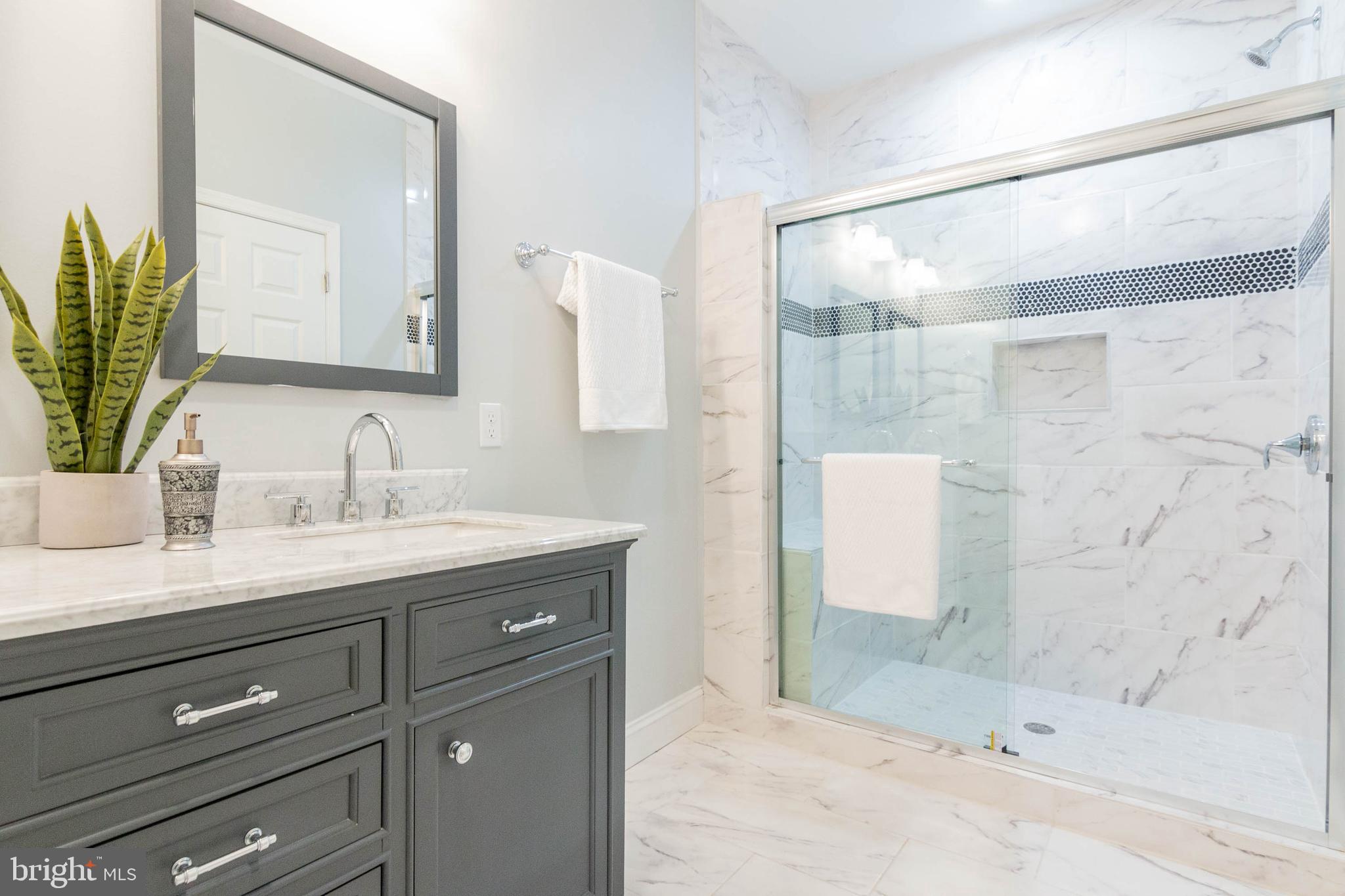 5608 Tramore Road Baltimore, MD 21214 - Photo 29 of 44 Master bath