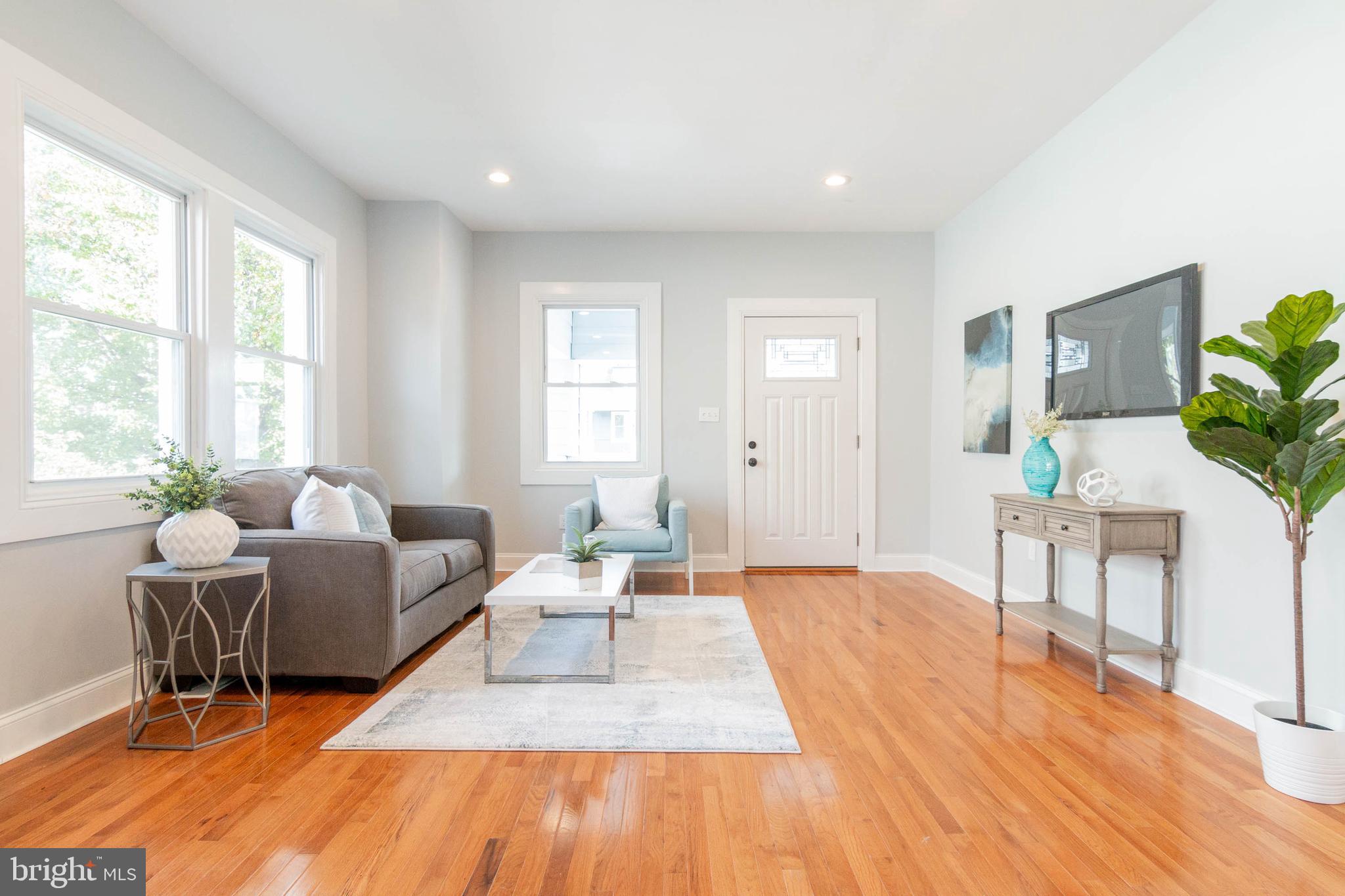 5608 Tramore Road Baltimore, MD 21214 - Photo 7 of 44