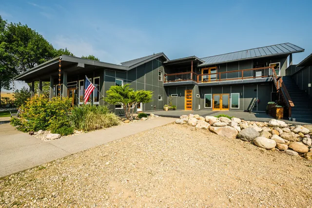 $1,659,999 | 10 South Fork, Sheridan, WY 82801