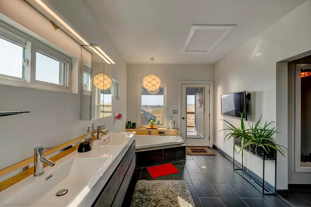 $1,659,999 | 10 South Fork, Sheridan, WY 82801