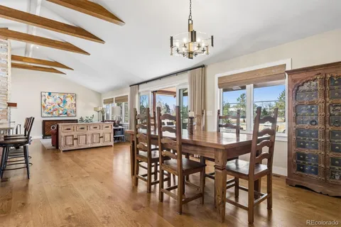 a view of a livingroom and dining room