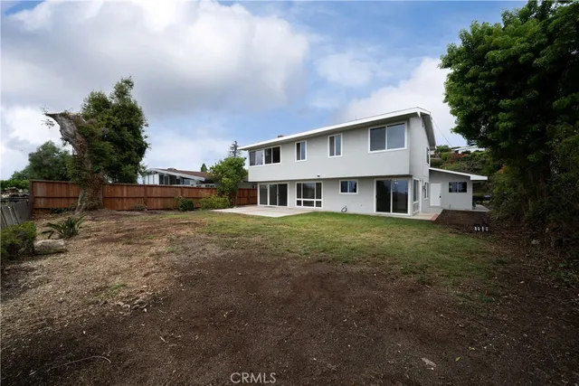 $1,950,000 | 28557 Blythewood Drive, Rancho Palos Verdes, CA 90275