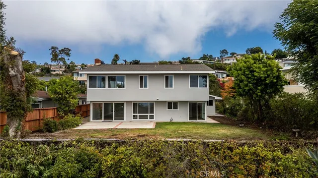 $1,950,000 | 28557 Blythewood Drive, Rancho Palos Verdes, CA 90275
