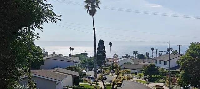 $1,950,000 | 28557 Blythewood Drive, Rancho Palos Verdes, CA 90275