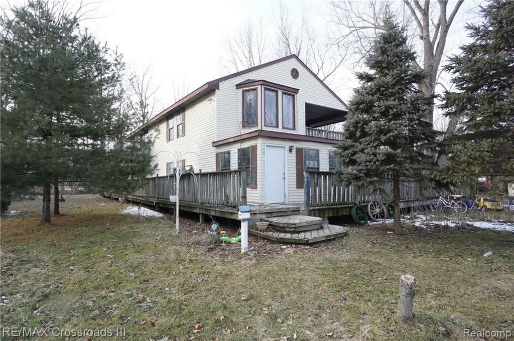 44280 Dunn Road Belleville, MI 48111 - Photo 2 of 12