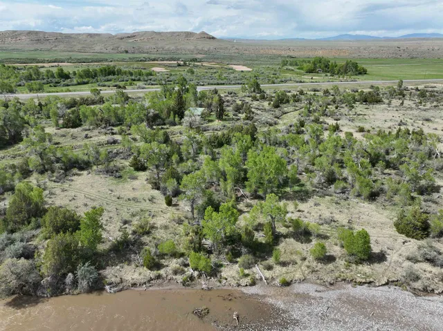 $1,400,000 | 10322 Hwy 26 South, Kinnear, WY 82516