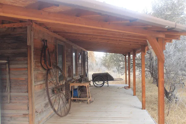 $1,400,000 | 10322 Hwy 26 South, Kinnear, WY 82516
