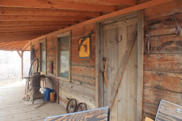 $1,400,000 | 10322 Hwy 26 South, Kinnear, WY 82516