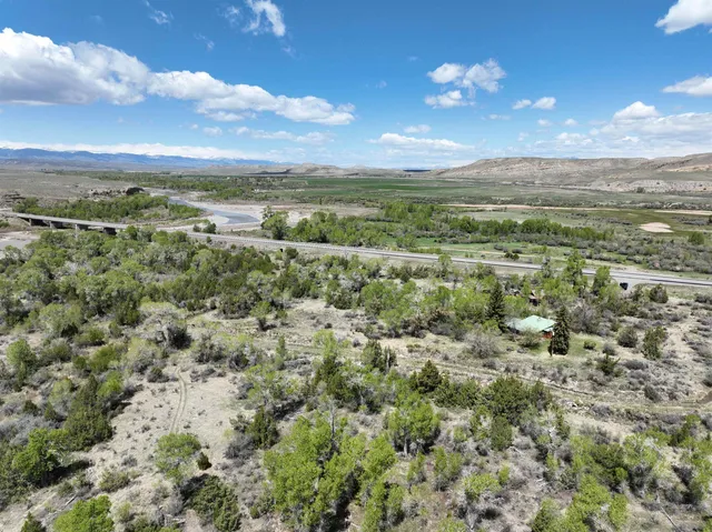 $1,400,000 | 10322 Hwy 26 South, Kinnear, WY 82516