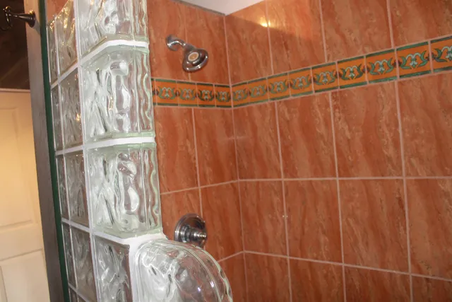 $1,400,000 | 10322 Hwy 26 South, Kinnear, WY 82516