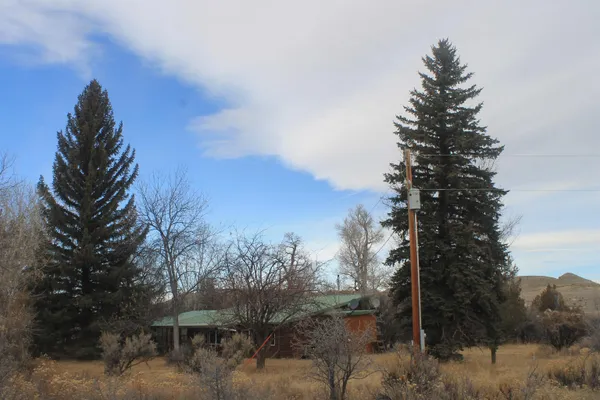$1,400,000 | 10322 Hwy 26 South, Kinnear, WY 82516