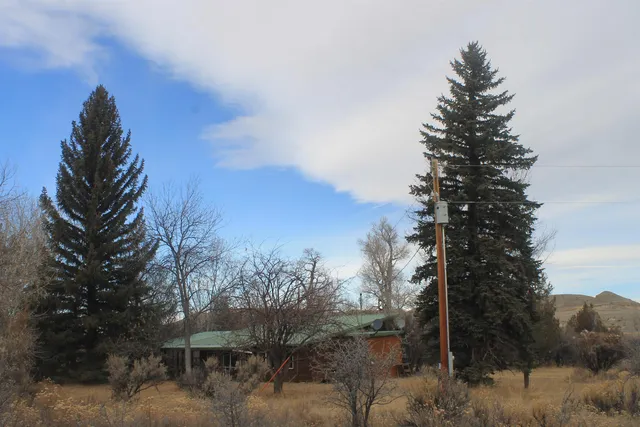 $1,400,000 | 10322 Hwy 26 South, Kinnear, WY 82516