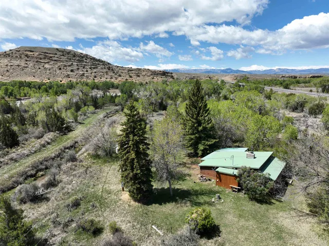 $1,400,000 | 10322 Hwy 26 South, Kinnear, WY 82516