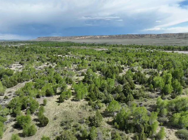 $1,400,000 | 10322 Hwy 26 South, Kinnear, WY 82516