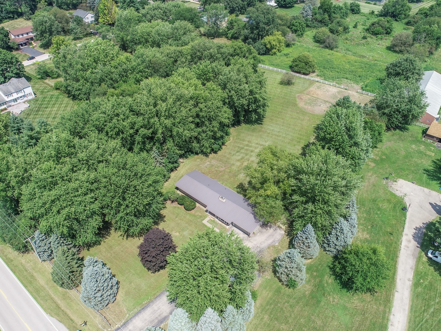 5N225 Old Lafox Road St. Charles, IL 60175 - Photo 3 of 29
