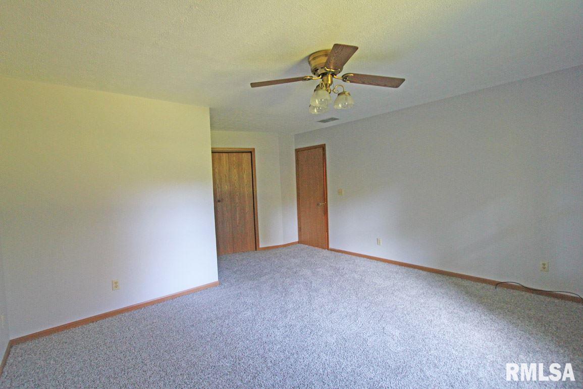 2230 North 1st Street Springfield, IL 62702 - Photo 12 of 29