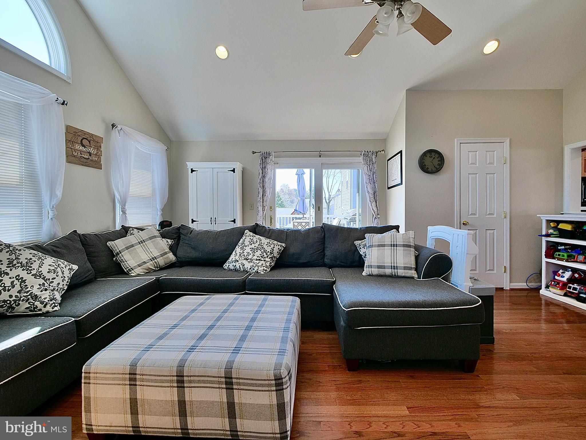 231 Lawrence Road Broomall, PA 19008 - Photo 11 of 25 Access to deck with slider