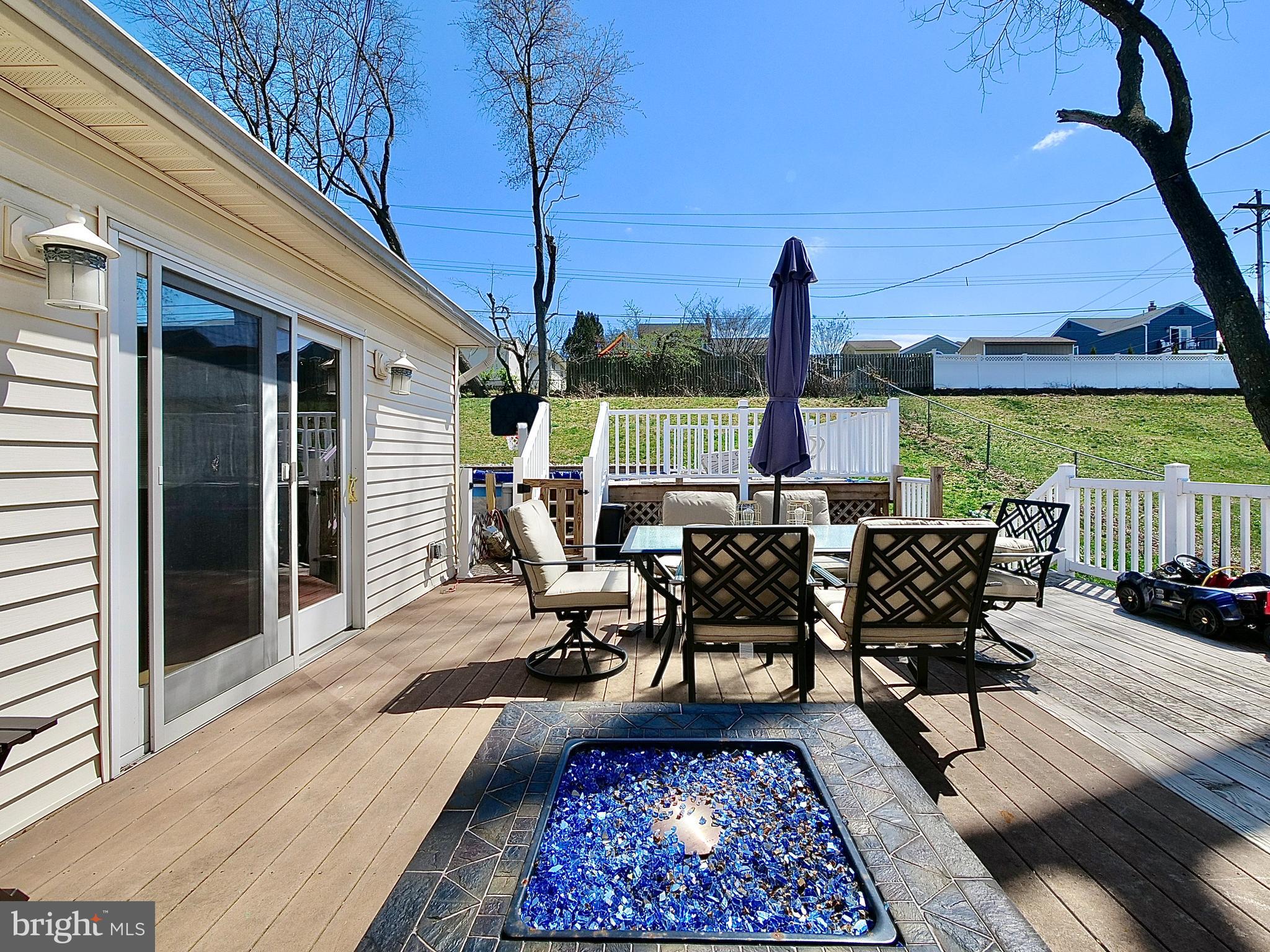 231 Lawrence Road Broomall, PA 19008 - Photo 23 of 25 Deck
