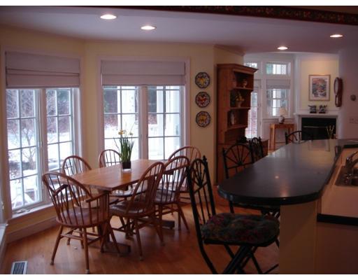 31 Swarthmore Road Wellesley, MA 02482 - Photo 3 of 7