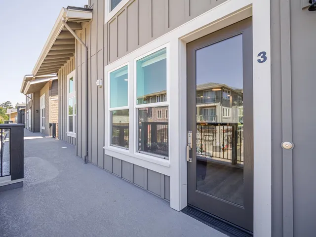 $1,299,000 | 126 Aptos Vlg Way, Unit 2, Aptos, CA 95003