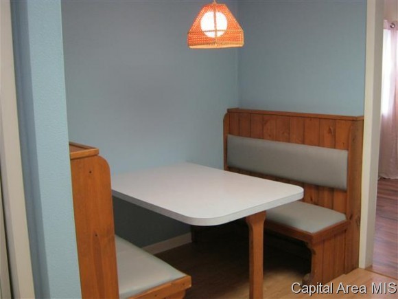 2833 South 3rd Street Springfield, IL 62703 - Photo 7 of 17