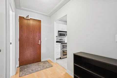 $280,000 | 401 East Ontario Street, Unit 1604, Chicago, IL 60611