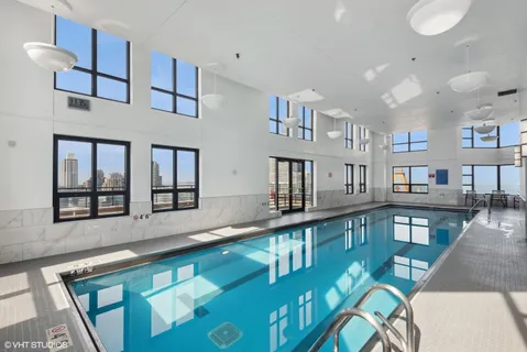 $280,000 | 401 East Ontario Street, Unit 1604, Chicago, IL 60611