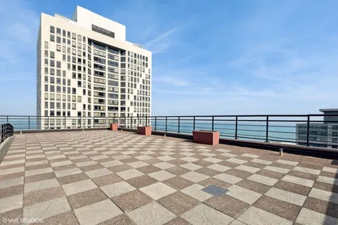 $280,000 | 401 East Ontario Street, Unit 1604, Chicago, IL 60611