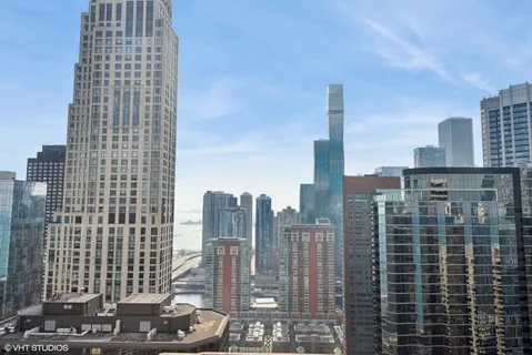 $280,000 | 401 East Ontario Street, Unit 1604, Chicago, IL 60611