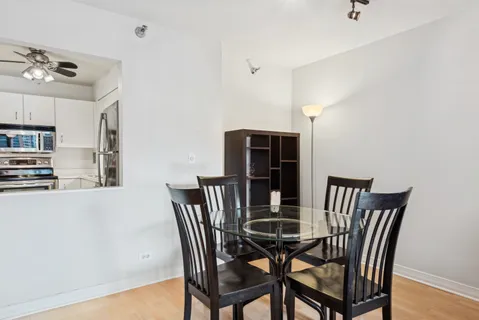 $280,000 | 401 East Ontario Street, Unit 1604, Chicago, IL 60611