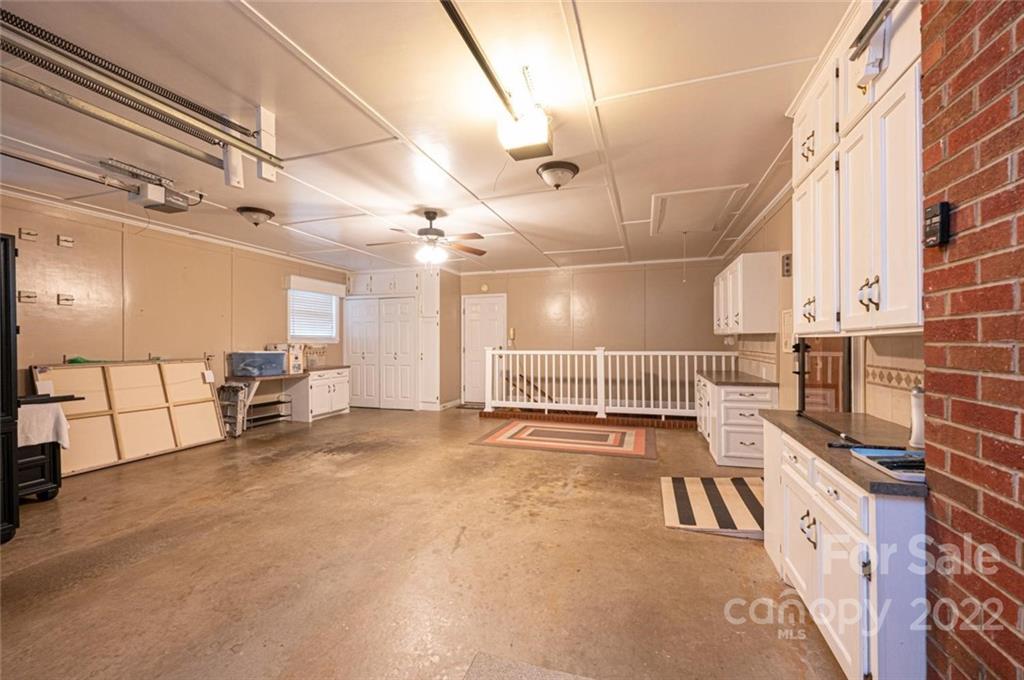 800 Enola Road Morganton, NC 28655 - Photo 15 of 45 Gallery Image 15