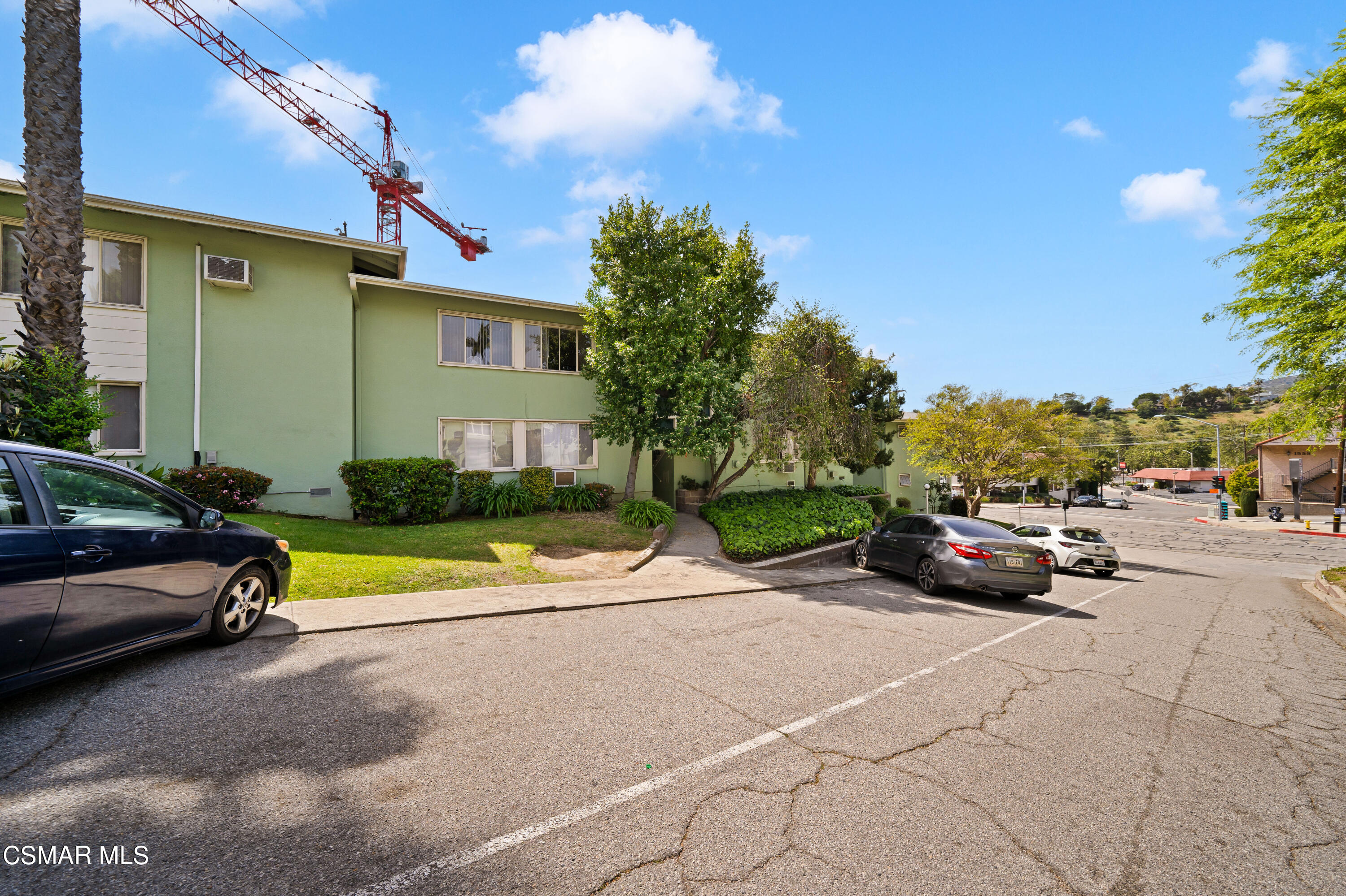 1550 North Verdugo Road Glendale, CA 91208 - Photo 17 of 61 a view of a street with cars