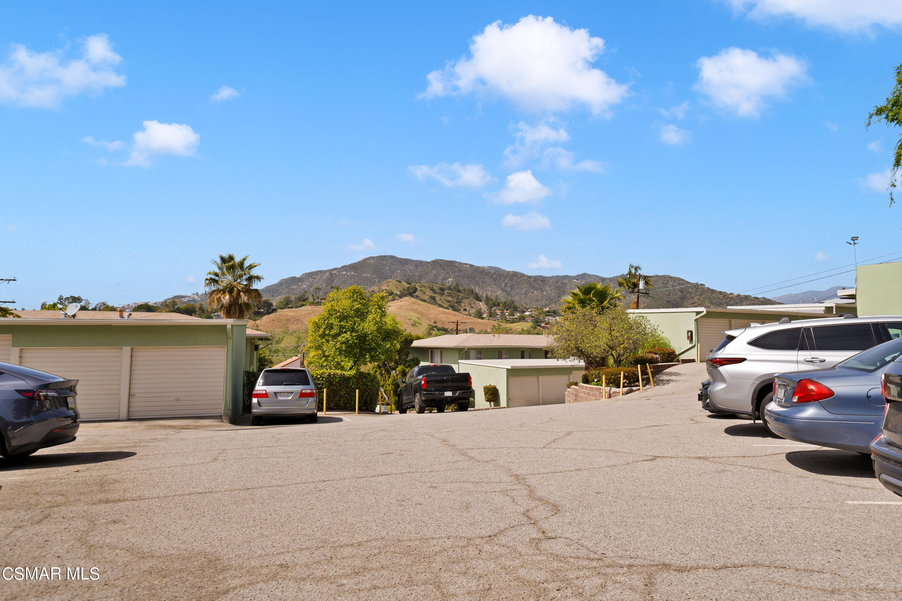 1550 North Verdugo Road Glendale, CA 91208 - Photo 20 of 61 a view of multiple houses with a street
