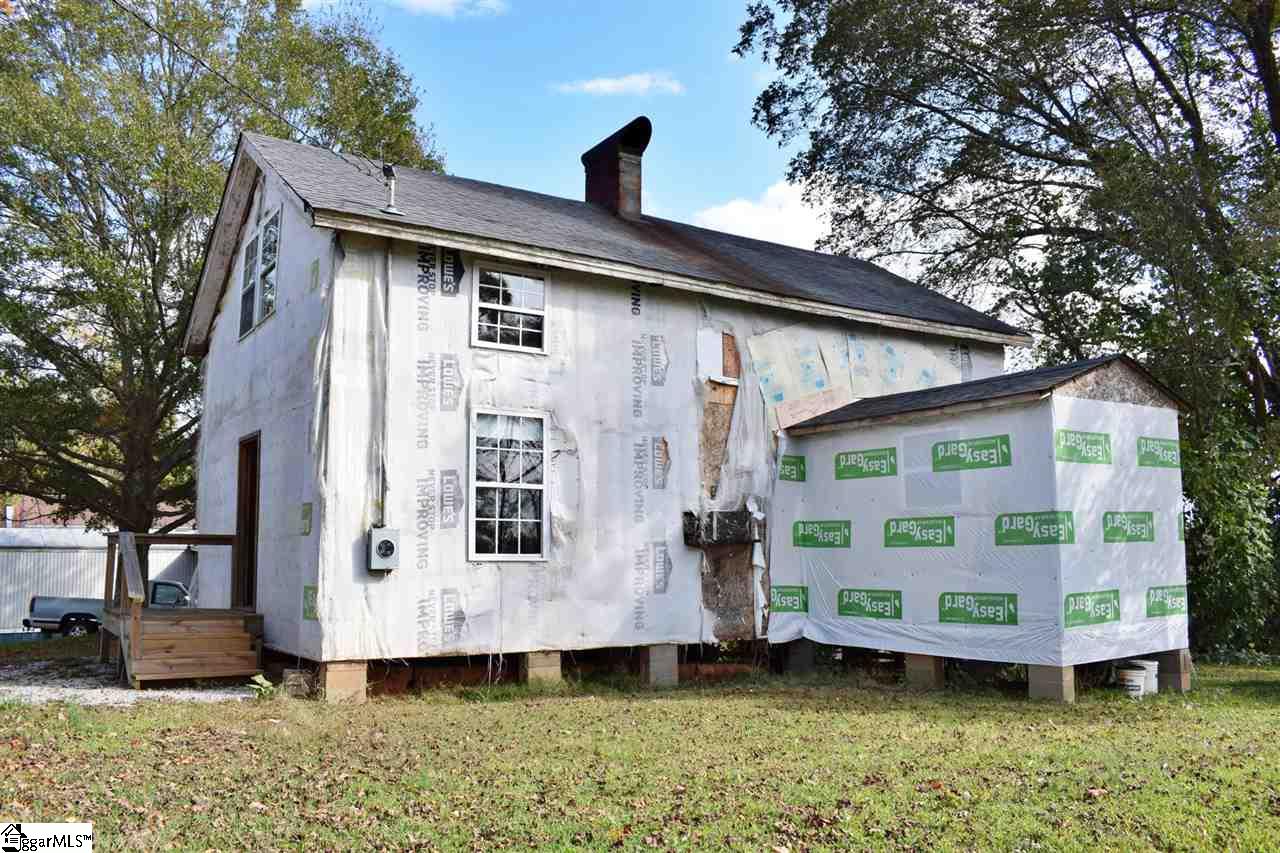 130 Top Ridge Street Spartanburg, SC 29307 - Photo 1 of 25 Gallery Image 1