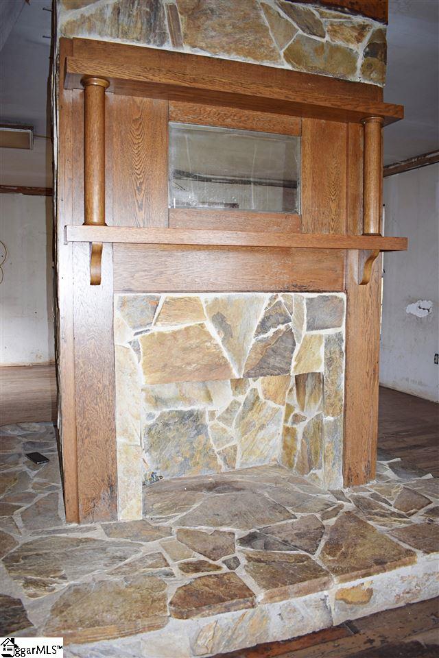 130 Top Ridge Street Spartanburg, SC 29307 - Photo 12 of 25 Gallery Image 12