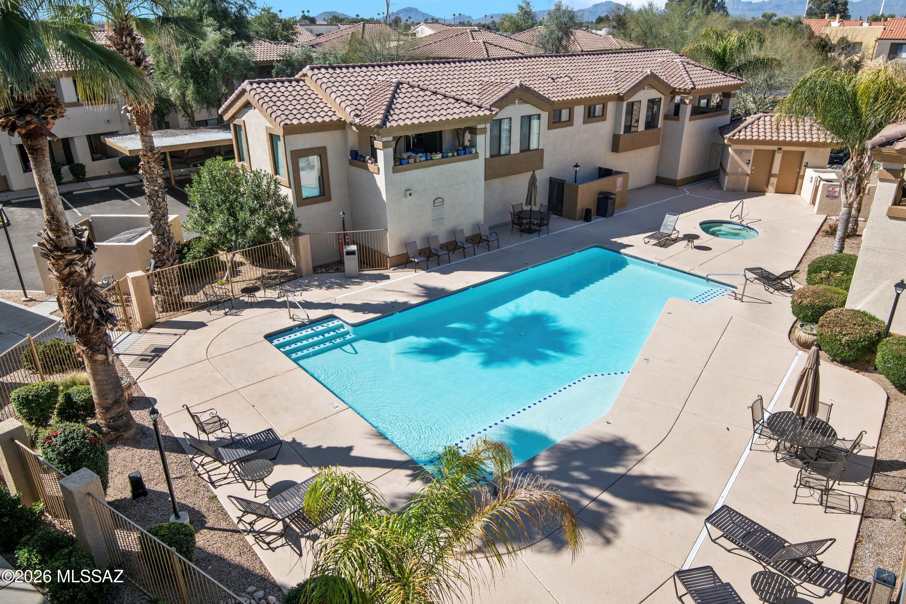 2550 East River Road, Unit 11205 Tucson, AZ 85718 - Photo 24 of 30 Pool View