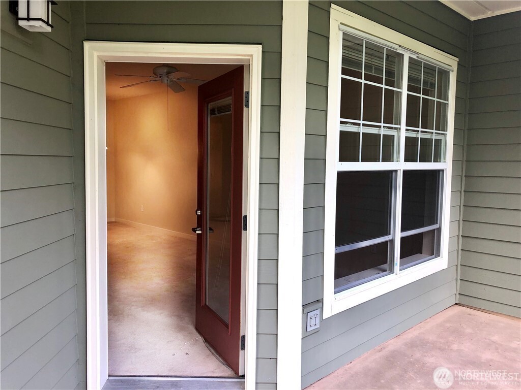 4321 Issaquah-Pine Lake Road Southeast, Unit 408 Sammamish, WA 98075 - Photo 9 of 33