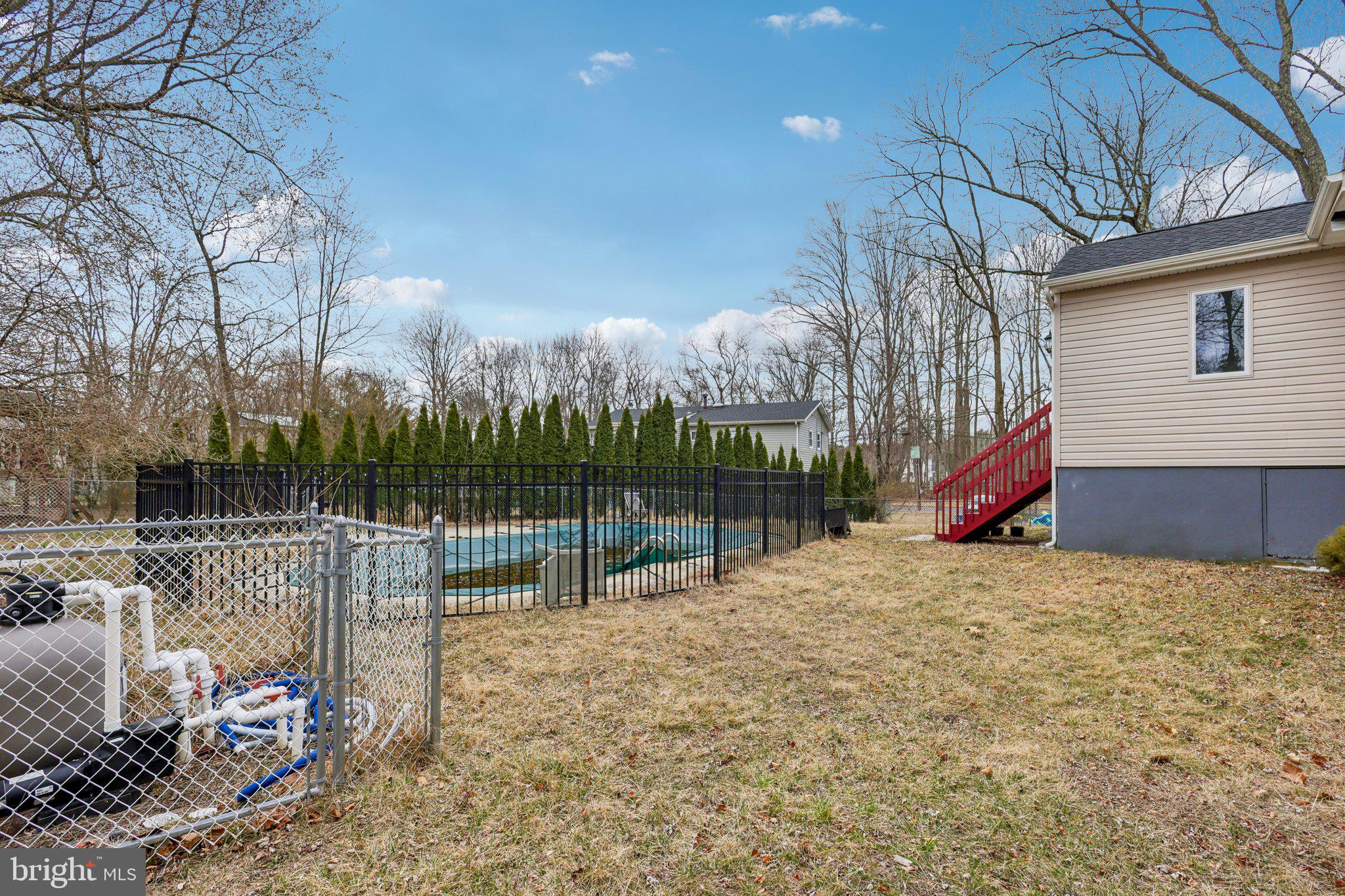 117 Susan Drive Jackson, NJ 08527 - Photo 34 of 43 a view of outdoor space yard and street