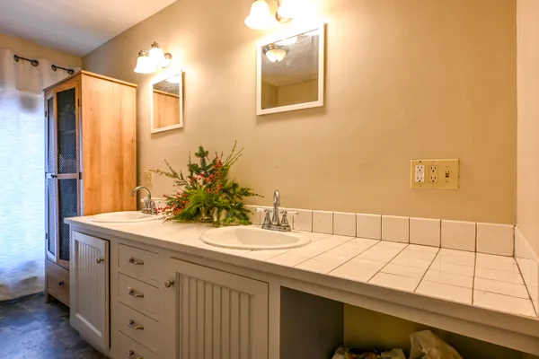 $475,000 | 30 Joy Valley Road, Buxton, ME 04093